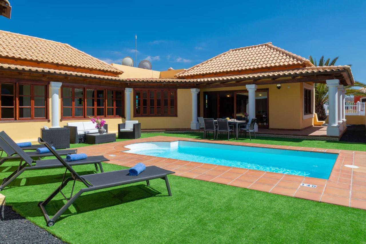 Villa La Magnifica Corralejo Exterior photo